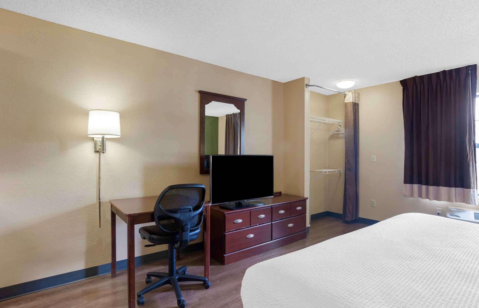 Extended Stay America Suites - Orlando - Southpark - Commodity Circle Oak Ridge Zewnętrze zdjęcie