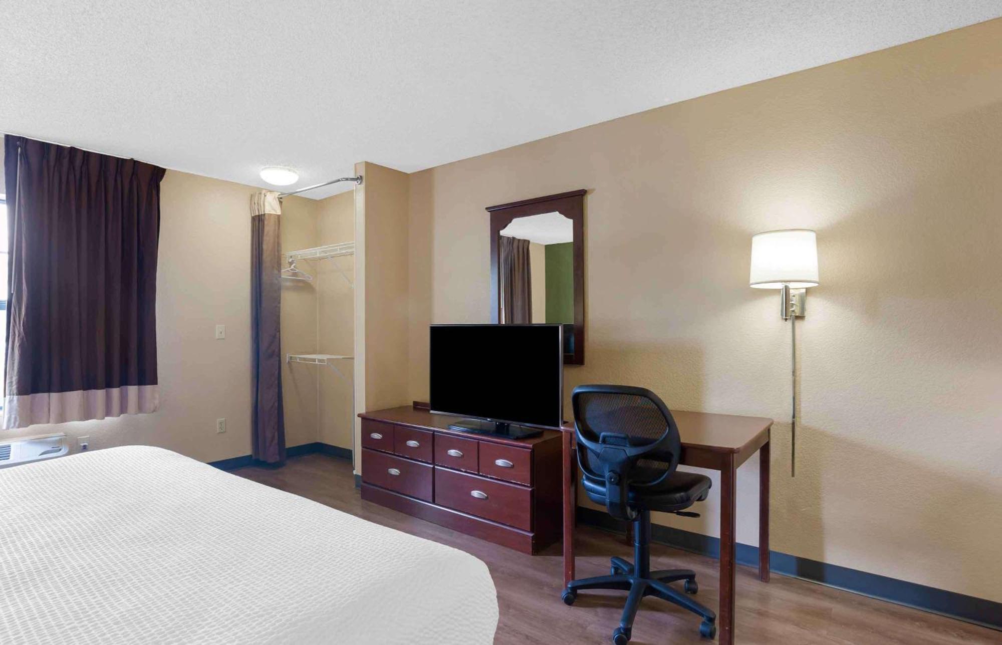 Extended Stay America Suites - Orlando - Southpark - Commodity Circle Oak Ridge Zewnętrze zdjęcie